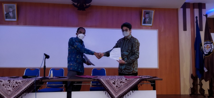 Research Collaboration Study Program Masters in Animal Science, Faculty of Animal Husbandry and Agriculture, Diponegoro University and PT. Mustika Jaya Lestari